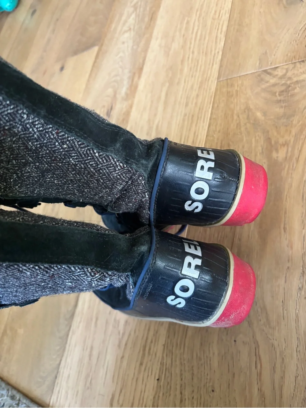 Sorel insulated winter boots womens 8.5